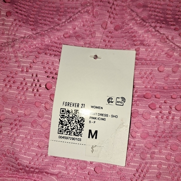 2 FOR 20 SALE Forever 21 Knit Eyelet Pink Icing Dress Size Medium - Picture 4 of 8